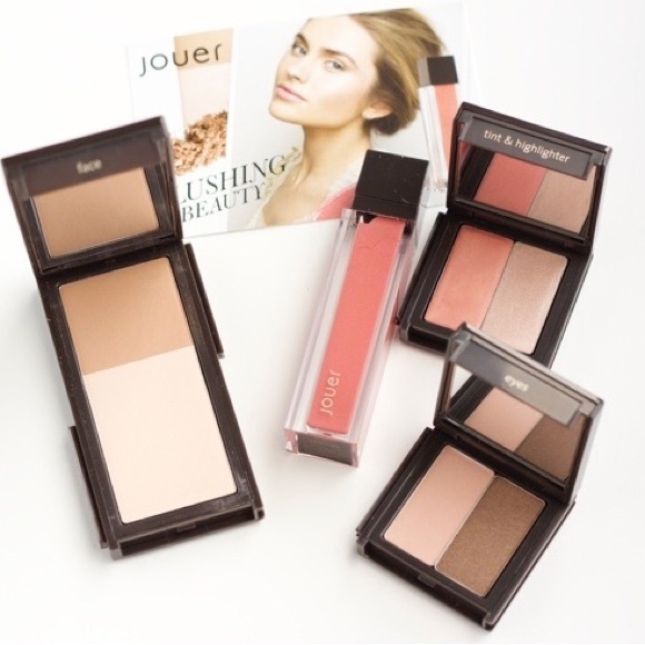 JOUER Blushing Beauty Set - Picture 6 of 11